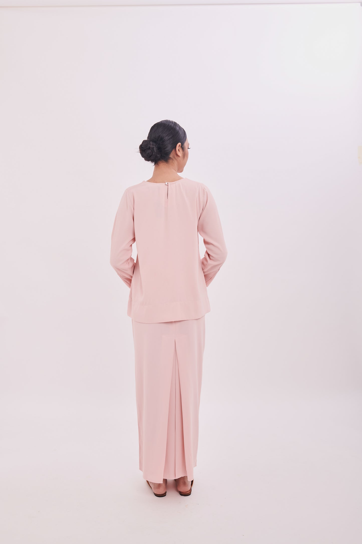Edza Scallop Top in Pink