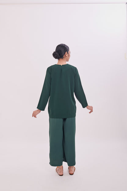 Edza Blouse in Green