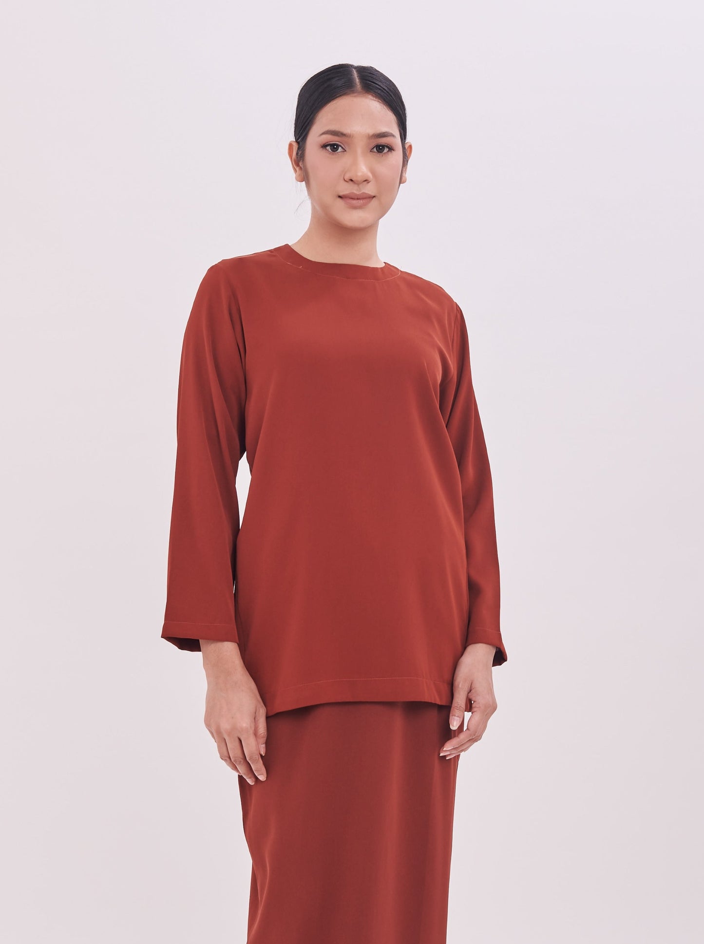 Edza Blouse in Brown