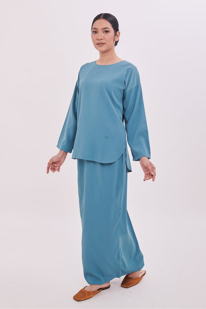 Edza Top in Turquoise