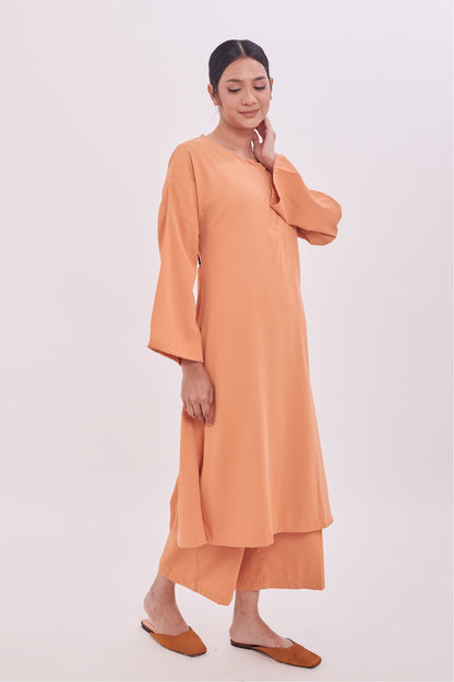 Edza Tunic Top in Peach